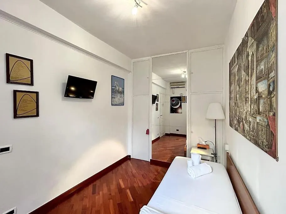 Room Ostiense 로마 홈스테이